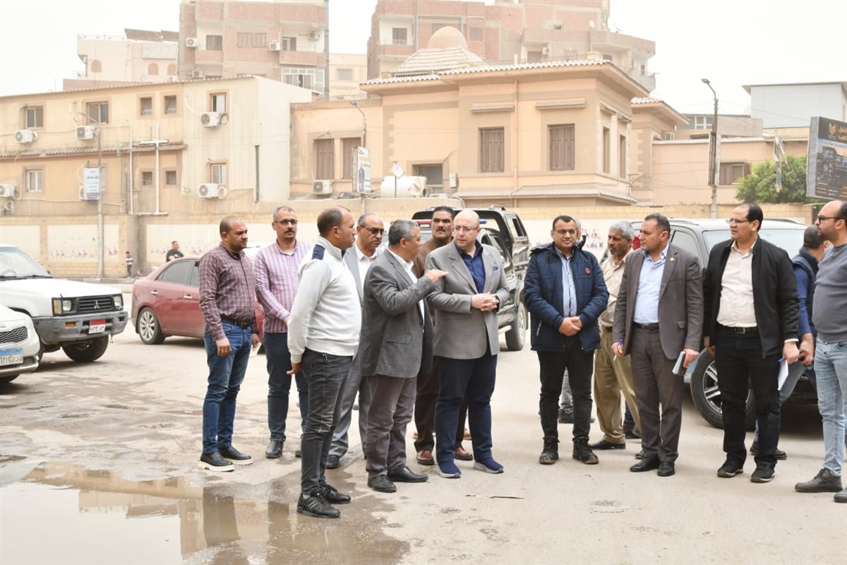 محافظ الفيوم يكلف رئيس المدينة بالصيانة الفورية لأعمدة الكهرباء<br>