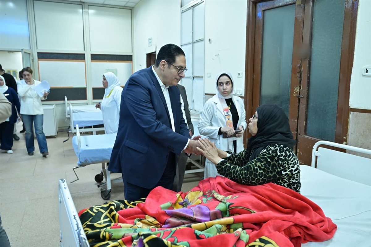 تفقد مرضى طوارئ قصر العيني