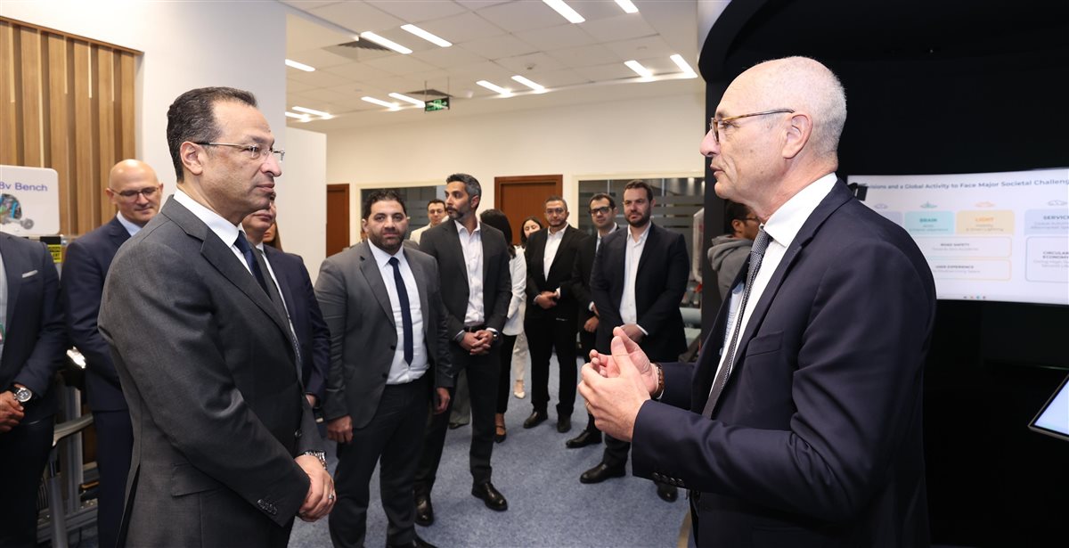 وزير الاتصالات يفتتح مركز فاليو العالمي للذكاء الاصطناعي