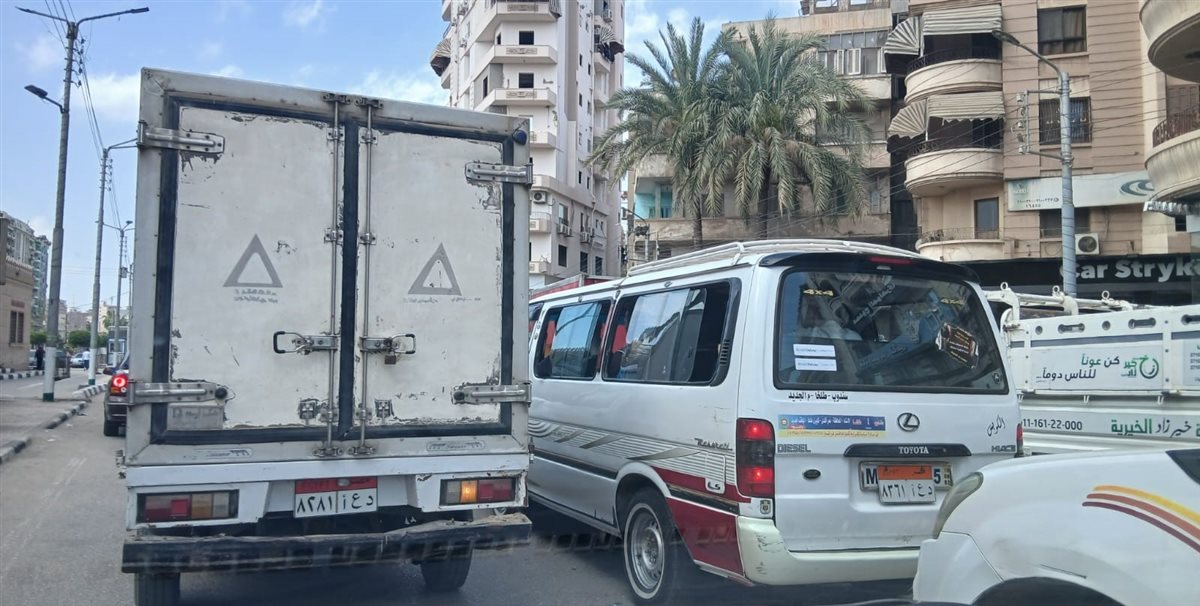 شارع الجيش زحام مستمر