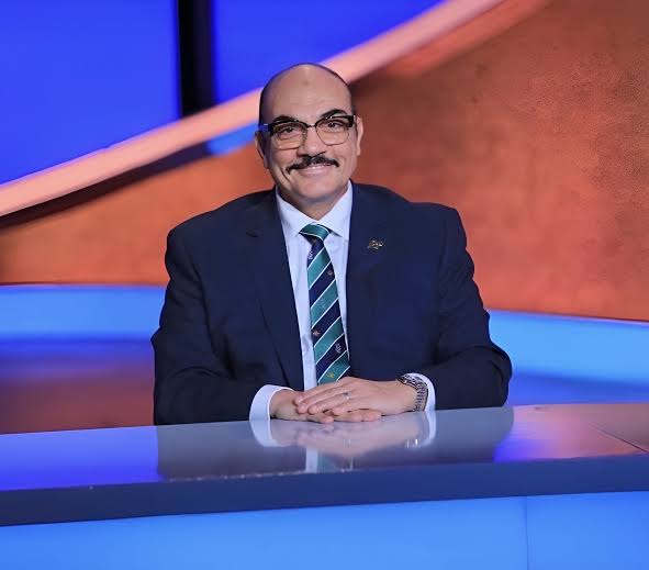 الدكتور رضا فرحات خبير الإدارة المحلية&nbsp;