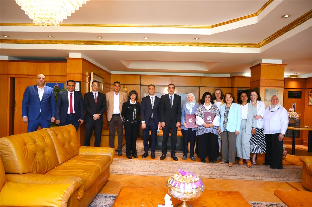 1000523234