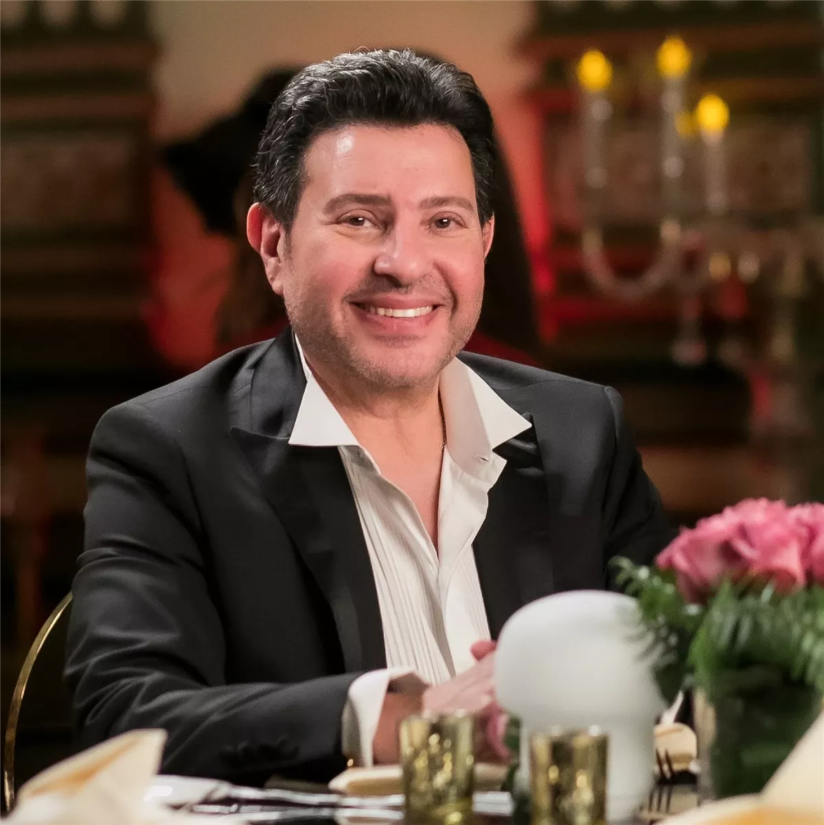 أمير الغناء العربي هاني شاكر