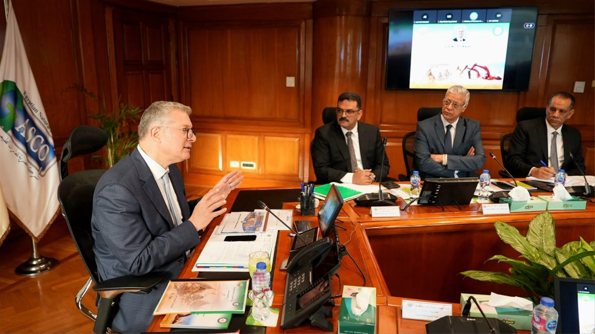 البترول: إقامة صناعات لتعظيم القيمة المضافة للفوسفات بشراكات وطنية ودولية