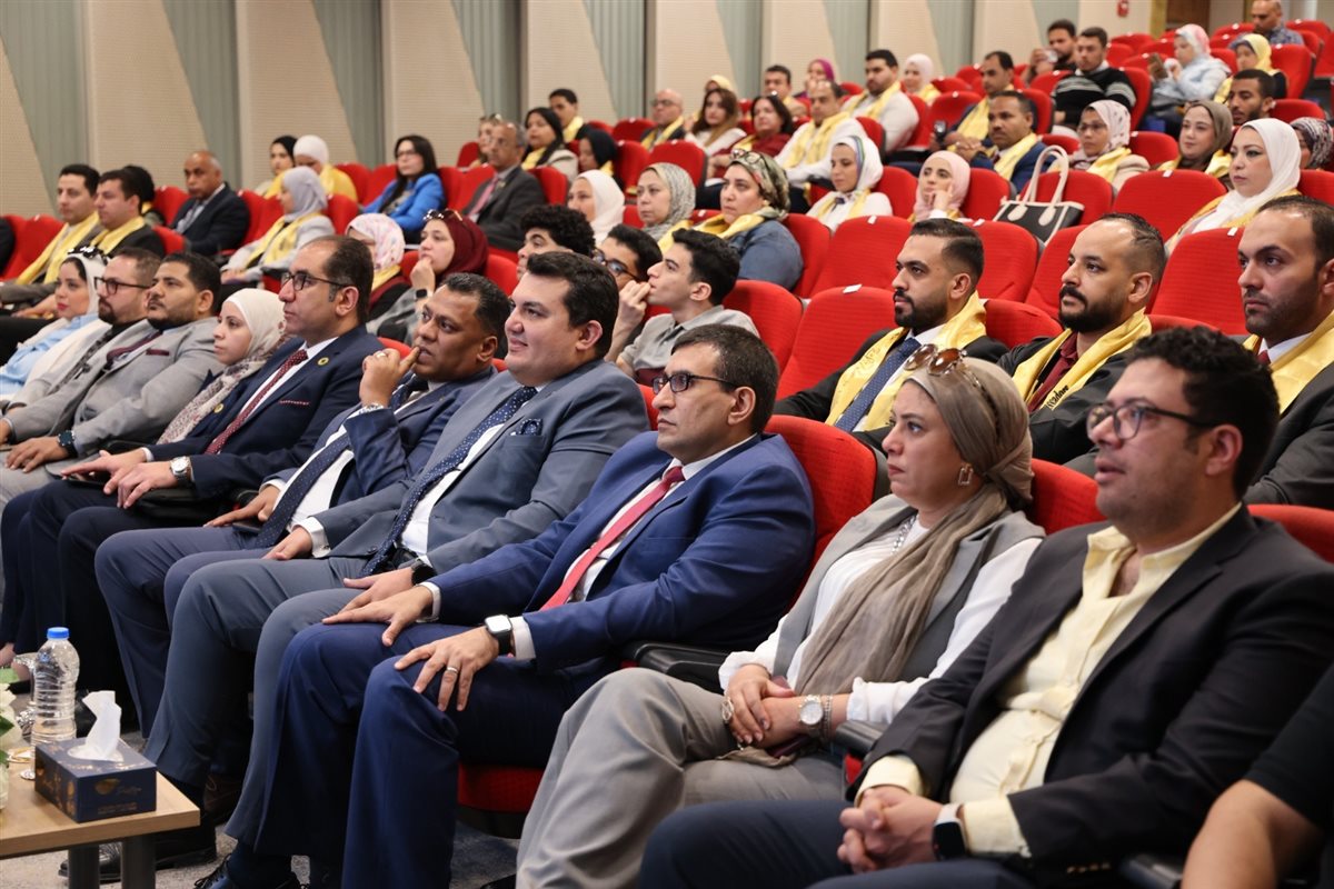 تخريج 1627 سفيراً للذكاء الاصطناعي