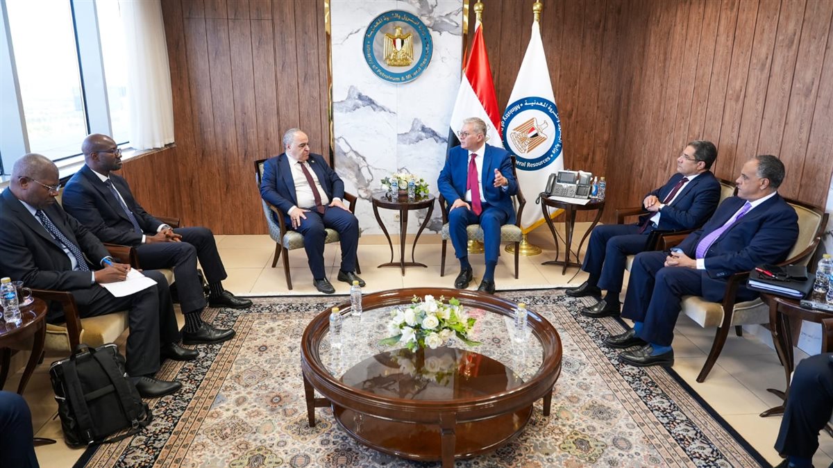 وزير البترول يبحث مع الأمين العام لمنظمة منتجي البترول الأفارقة تعزيز التعاون في النفط والغاز