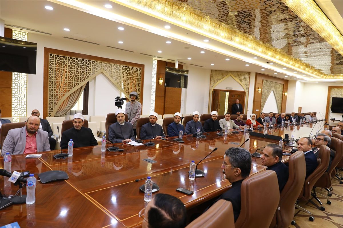 مفتي الجمهورية يستقبل رئيس الطائفة الإنجيلية والوفد المرافق له