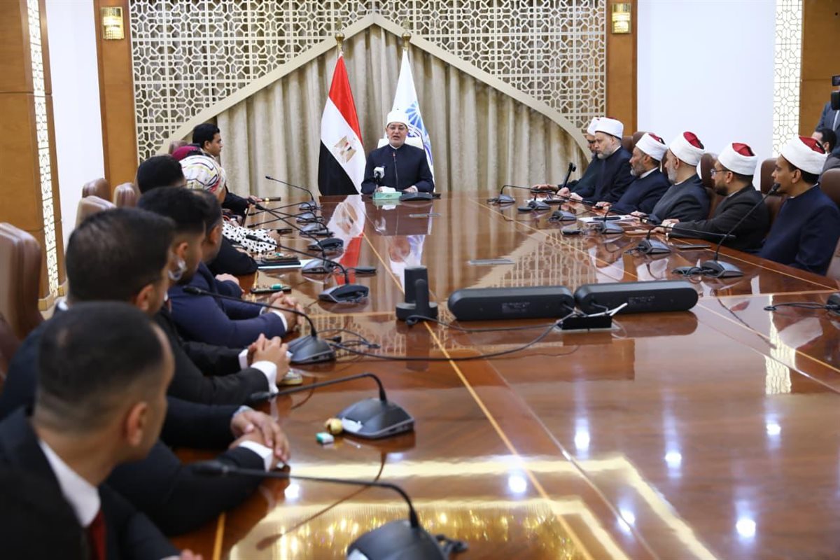 المفتي: الاستثمار في وعي الشباب وفكرهم من أهم مقومات بناء المجتمعات