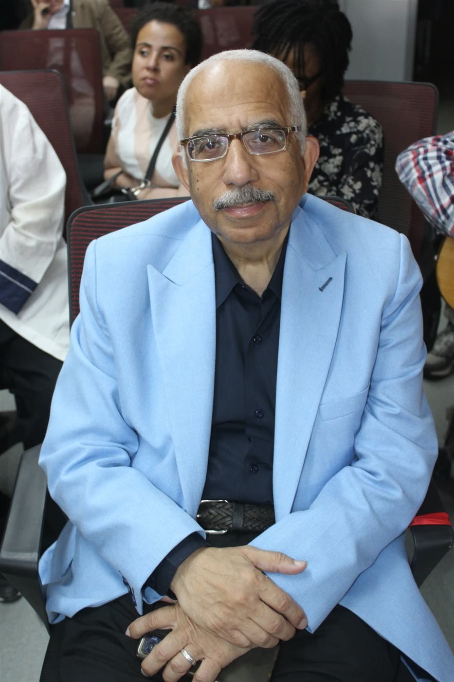 الكاتب أحمد فضل شبلول