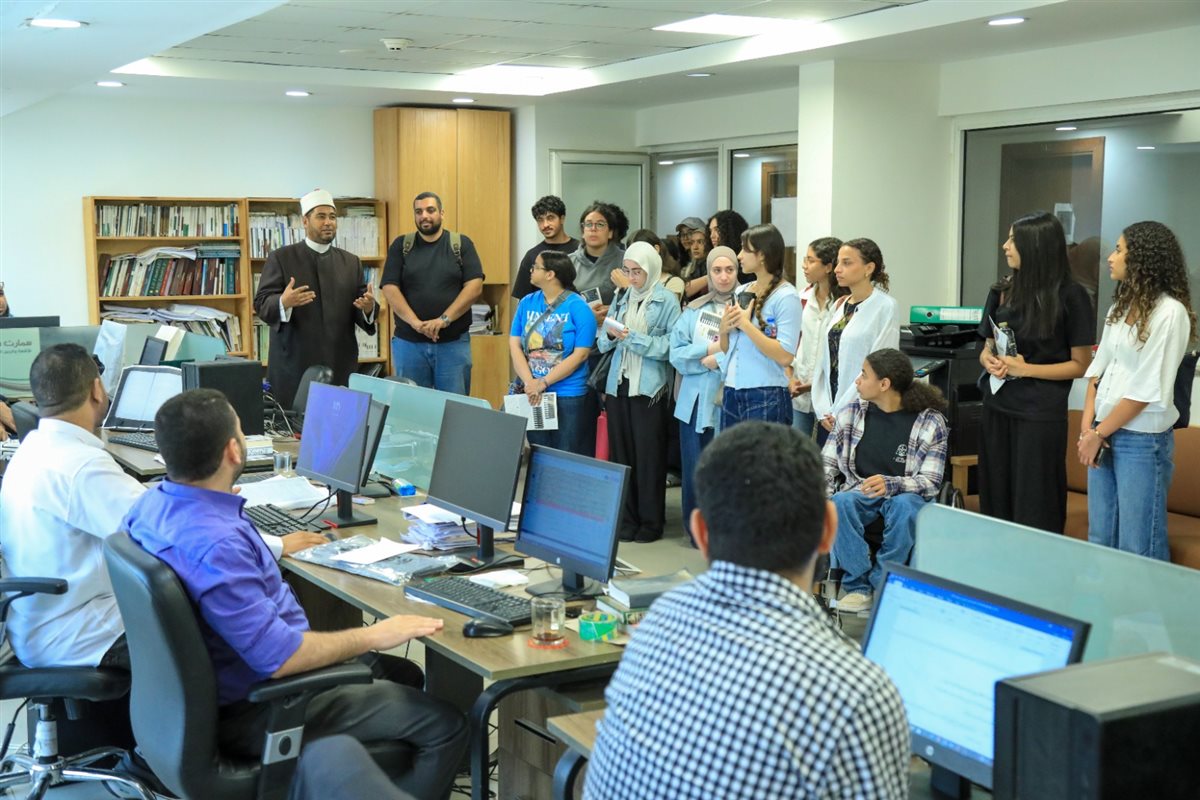 البحوث الإسلامية يستقبل وفدًا من طلاب الجامعة الأمريكية للتعرف على جهوده الدعوية