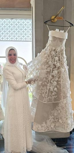 عرض أزياء مصممة الأزياء فريدة تمرازا