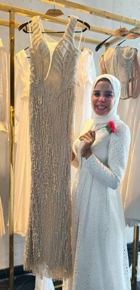 الصحفية زينب النجار ومصممة الأزياء فريدة تمرازا