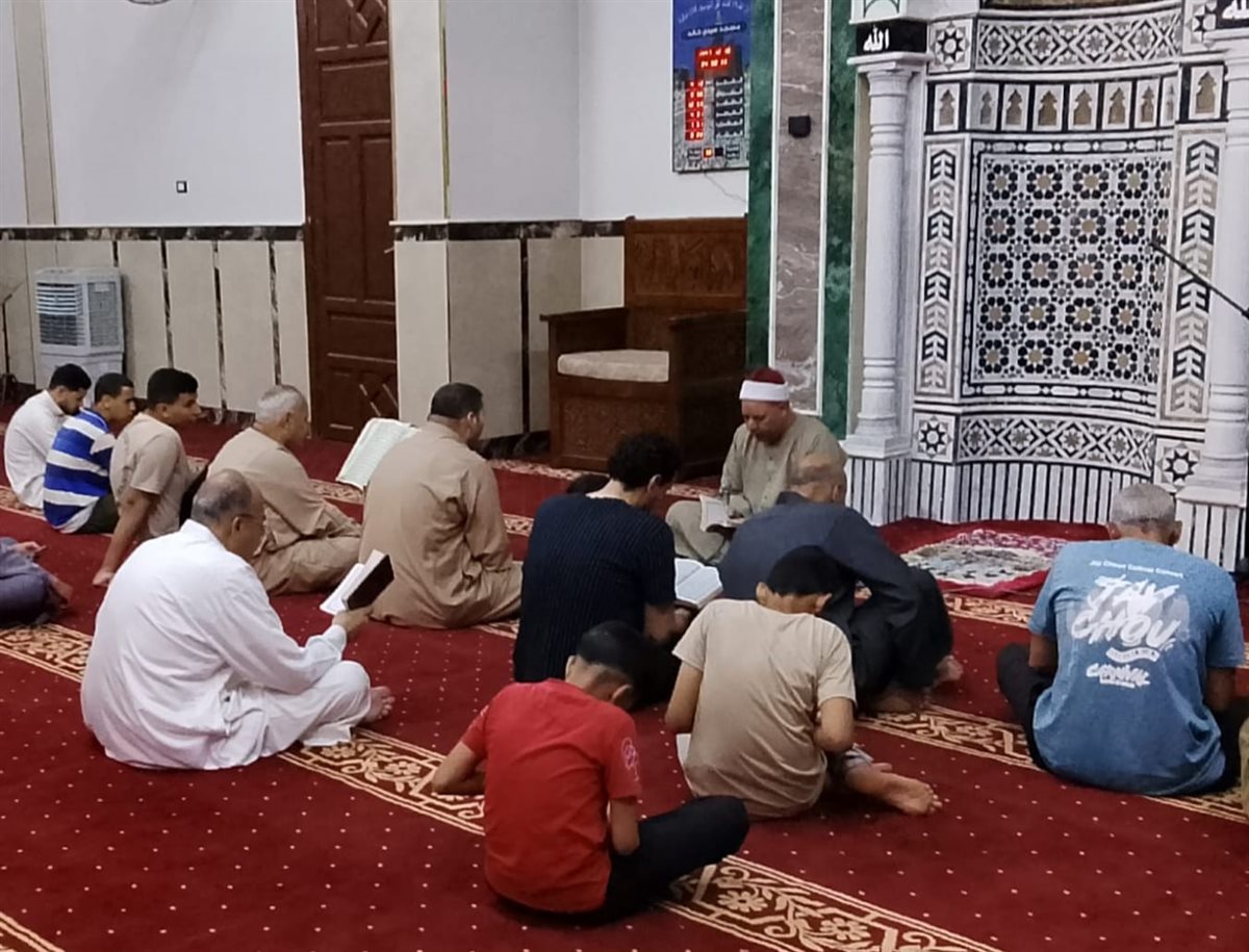 الأوقاف تواصل فعاليات برنامج المساجد المحورية وتناقش مكانة مصر في ميزان الوحي والتاريخ