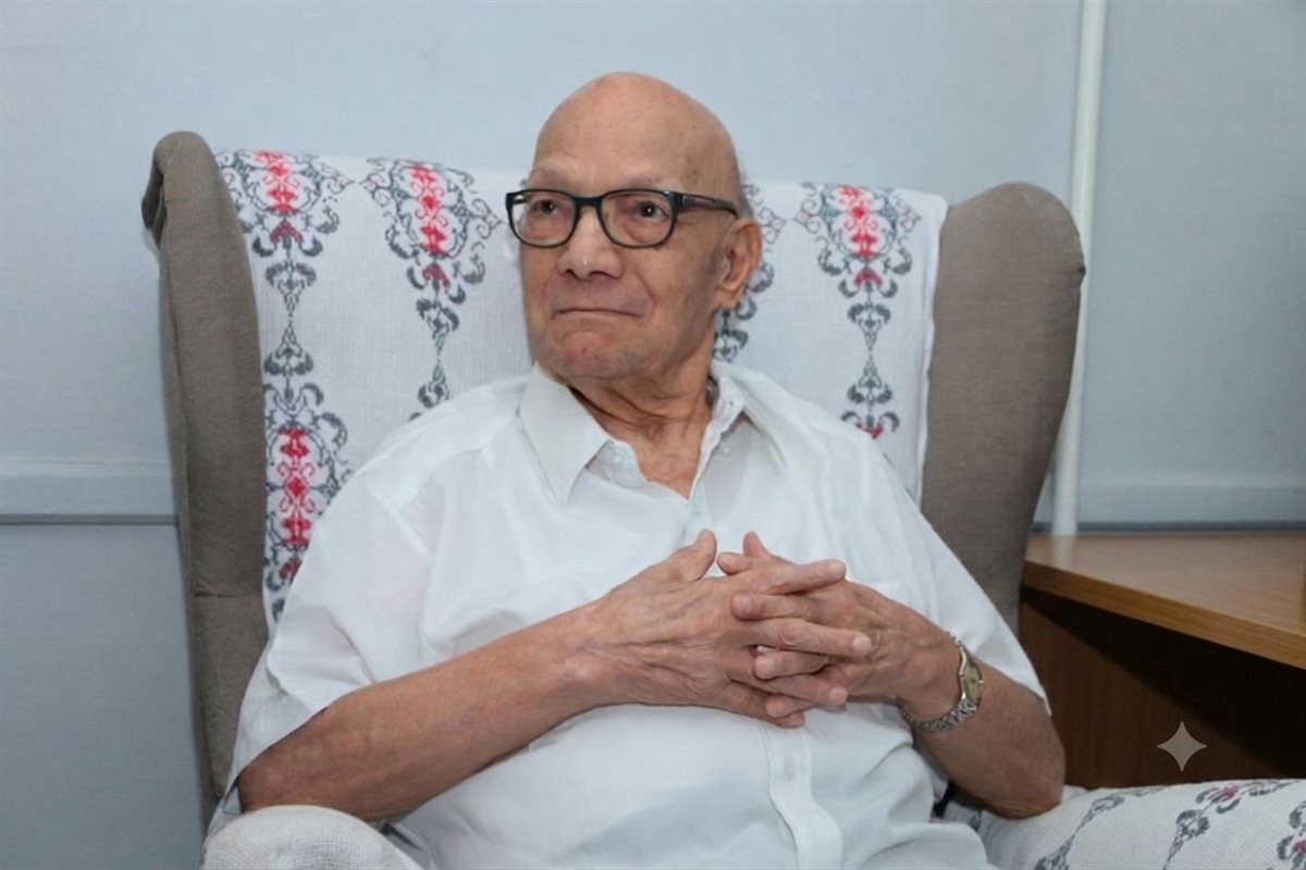 الشاعر الكبير أحمد عبد المعطي حجازي