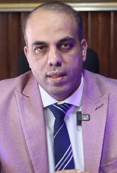 الدكتور أحمد حسان