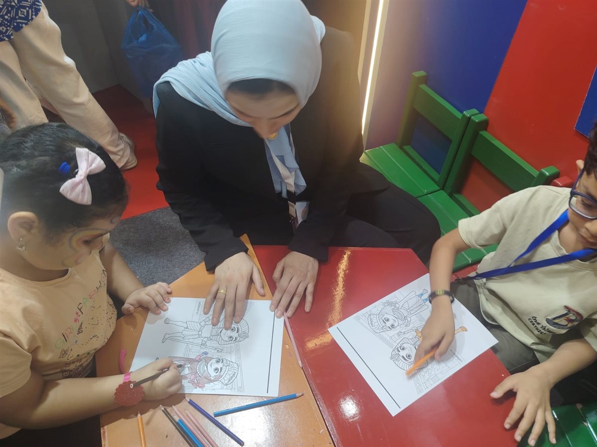 جناح الأزهر يدشن أولى فعالياته بمعرض مكتبة الإسكندرية للكتاب