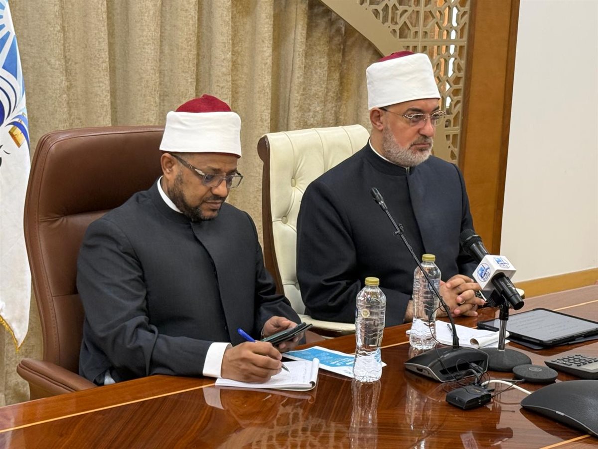 أمين البحوث الإسلامية: الإلحاد والتسليم لطروحات الذكاء الاصطناعي من أبرز النوازل العقديَّة