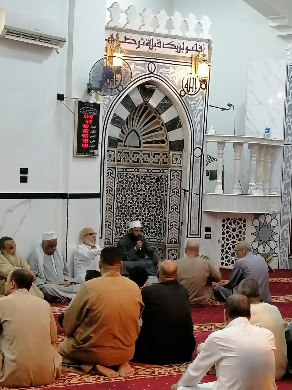 الأوقاف تواصل فعاليات برنامج «المساجد المحورية» بـ3588 مسجدًا