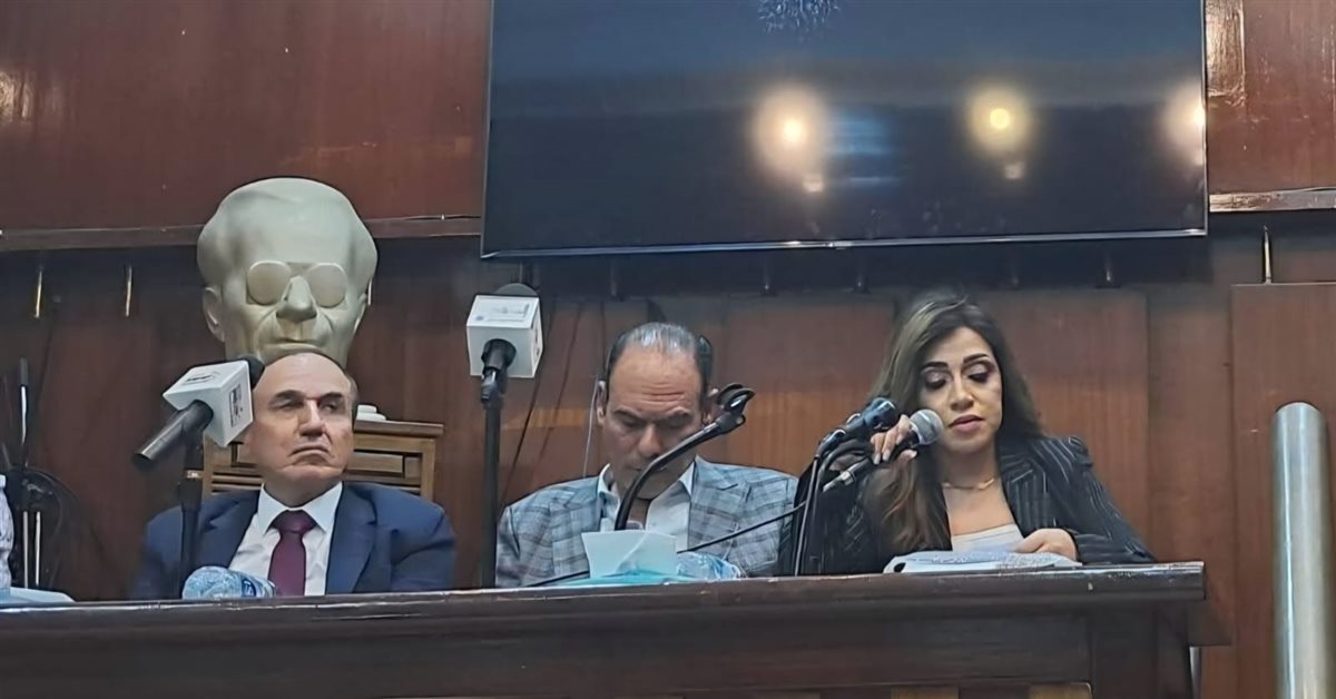 دينا صلاح الدين