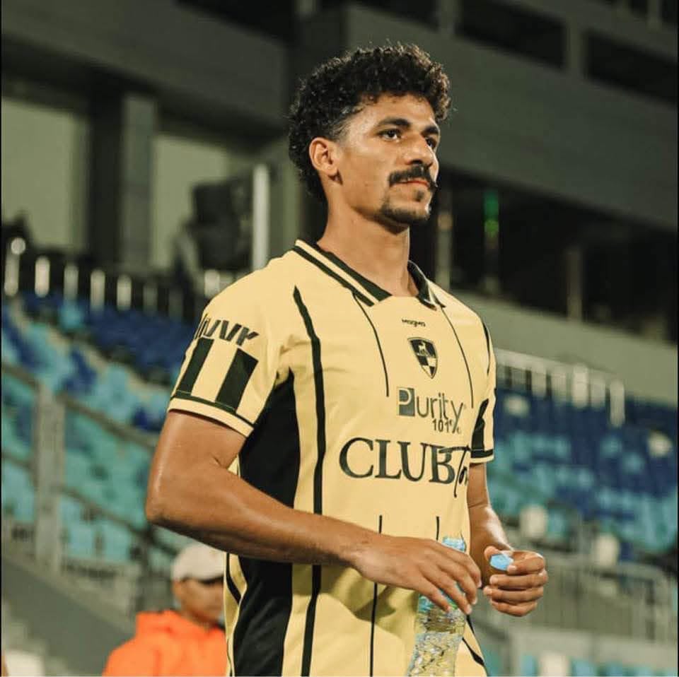 أحمد داهش