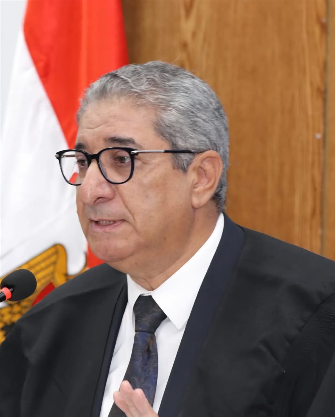 د.طارق منصور