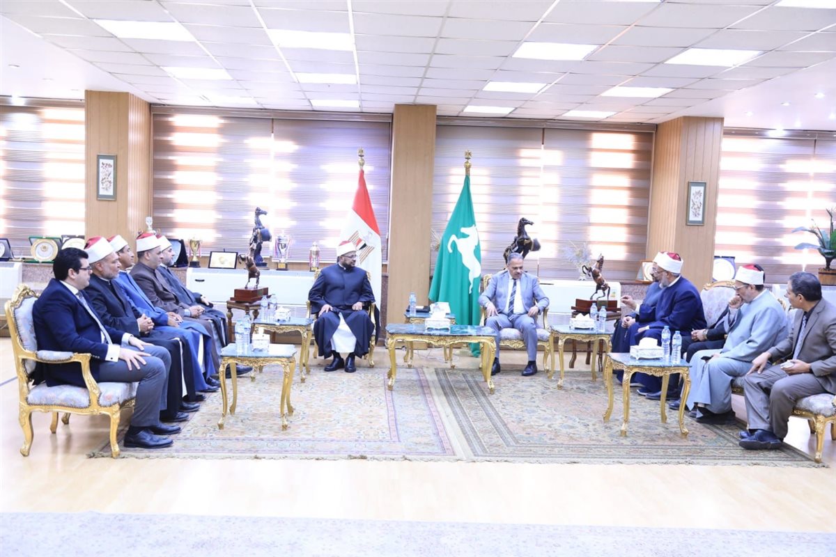 أمين البحوث الإسلامية يلتقي محافظ الشرقية لبحث التعاون في نشر الوعي الديني
