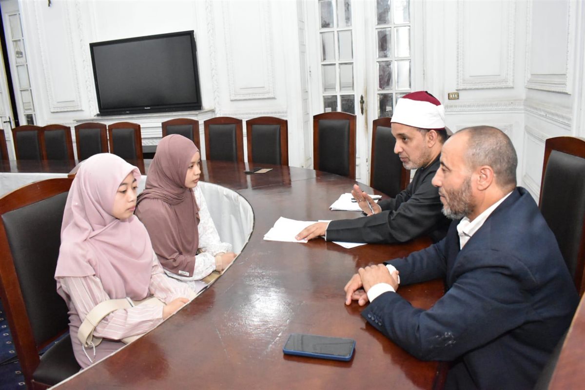 بدء مقابلات المجموعة الأخيرة للمرشحين لمنحة المجلس الأعلى للشئون الإسلامية