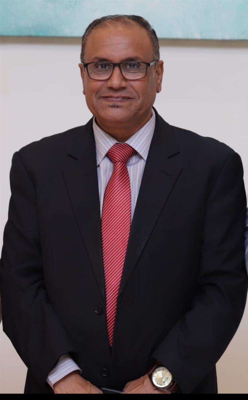 خالد اسماعيل