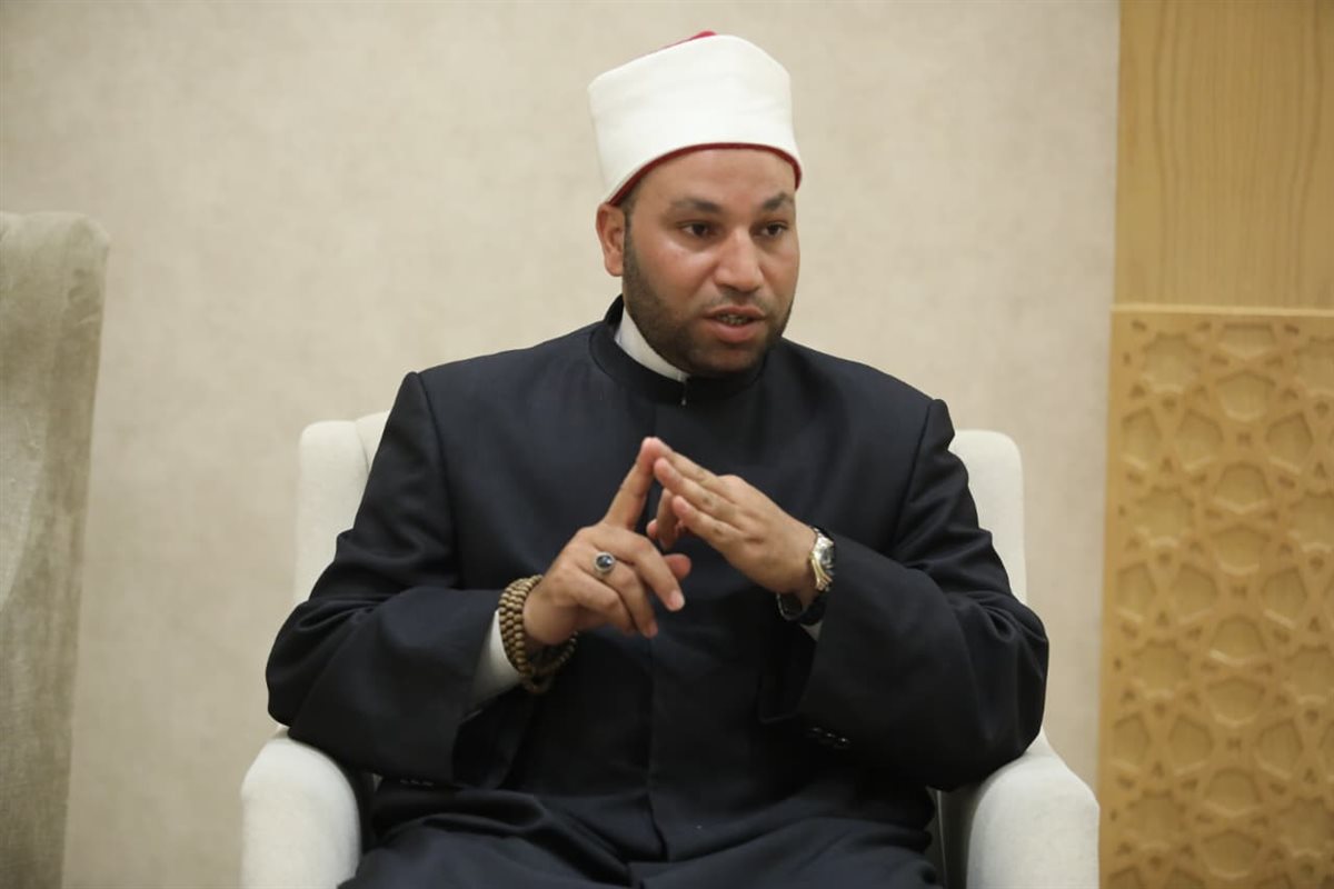 الدكتور أحمد سلامة النجار، إمام وخطيب مسجد السيدة زينب