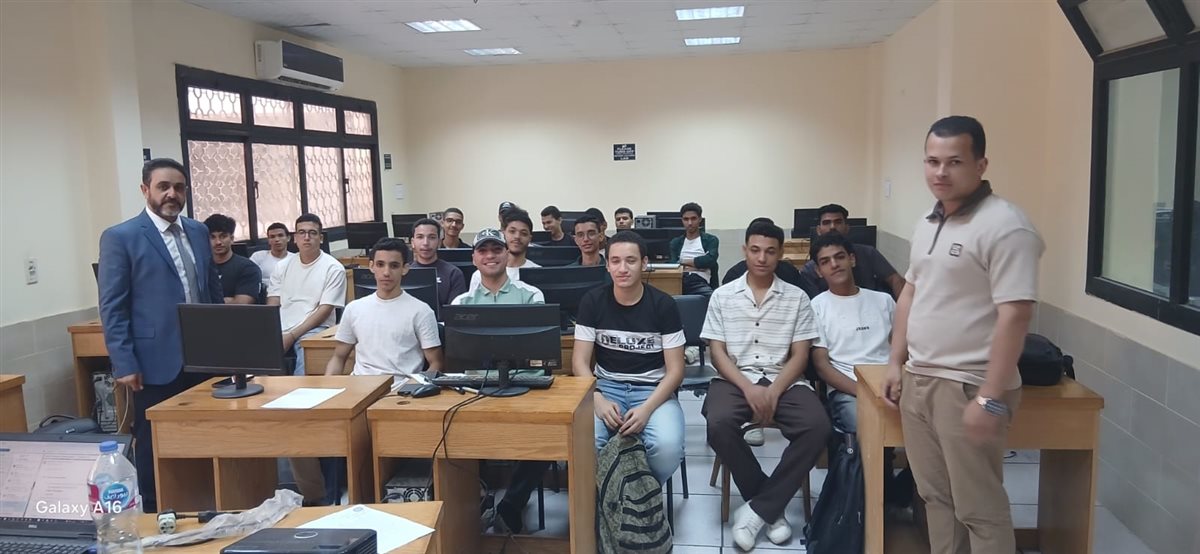 منح تدريبية للمتفوقين بكلية الحاسبات والذكاء الاصطناعي بجامعة الأزهر