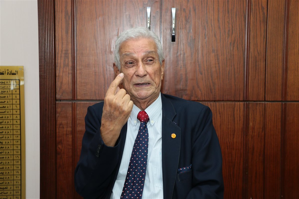 د.يوسف نوفل