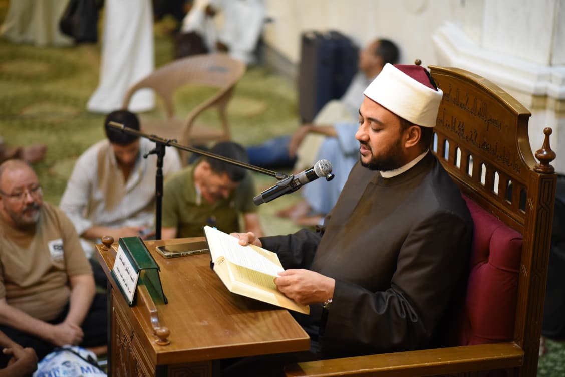 انعقاد مجلسي قراءة «الشمائل المحمدية» الثاني والثالث بمسجد الإمام الحسين