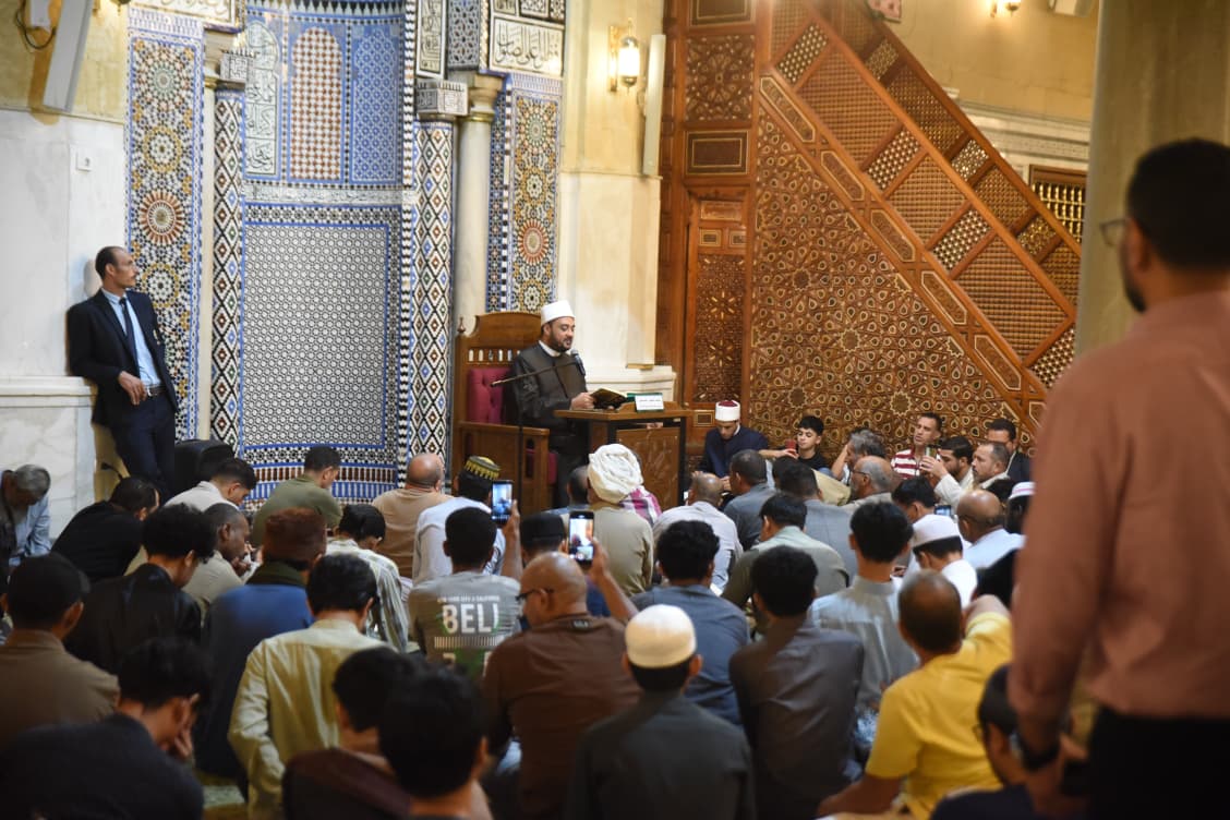 انعقاد مجلسي قراءة «الشمائل المحمدية» الثاني والثالث بمسجد الإمام الحسين