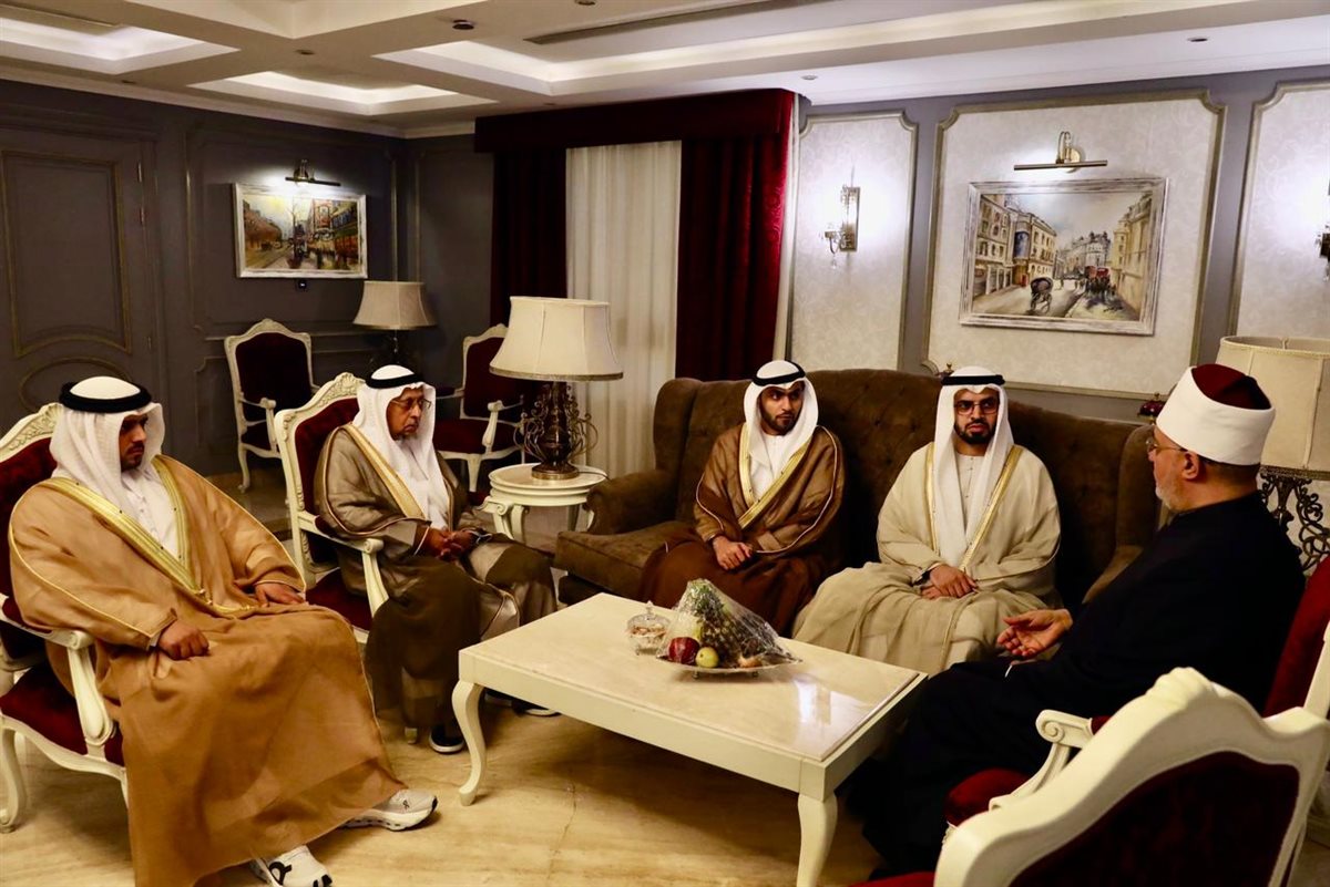 مفتي الجمهورية يلتقي رئيس الهيئة العامة للشؤون الإسلامية والأوقاف بالإمارات