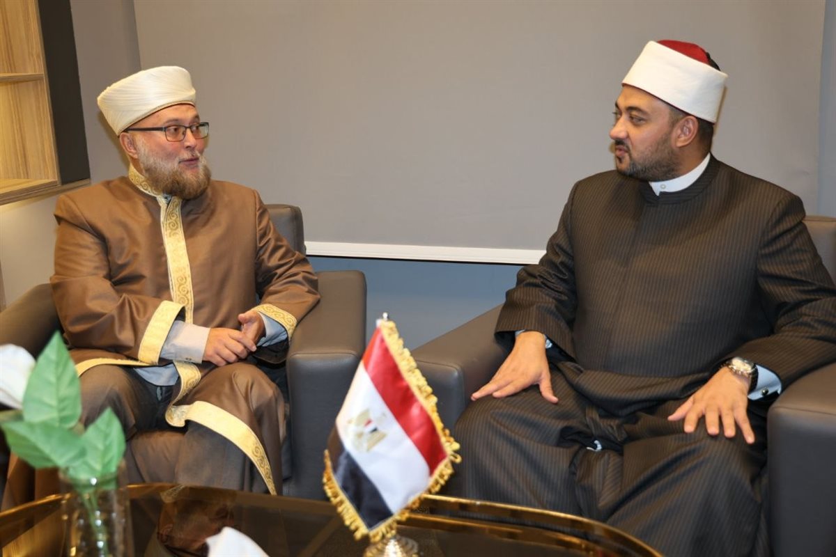 أمين عام الأعلى للشئون الإسلامية ومفتي إستونيا يبحثان التعاون الديني والفكري