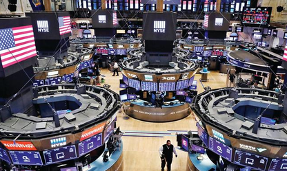 الأسهم الأمريكية تتباين مع ارتفاع النفط وترقب بيانات التضخم