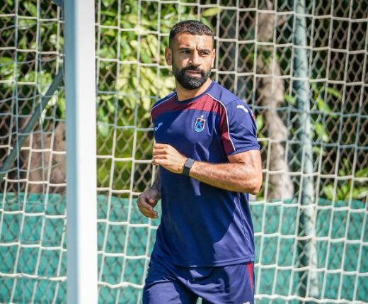 <strong>محمد صلاح</strong>،
