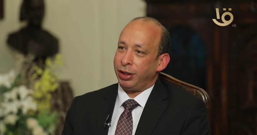 د. حسام صلاح عميد طب قصر العيني