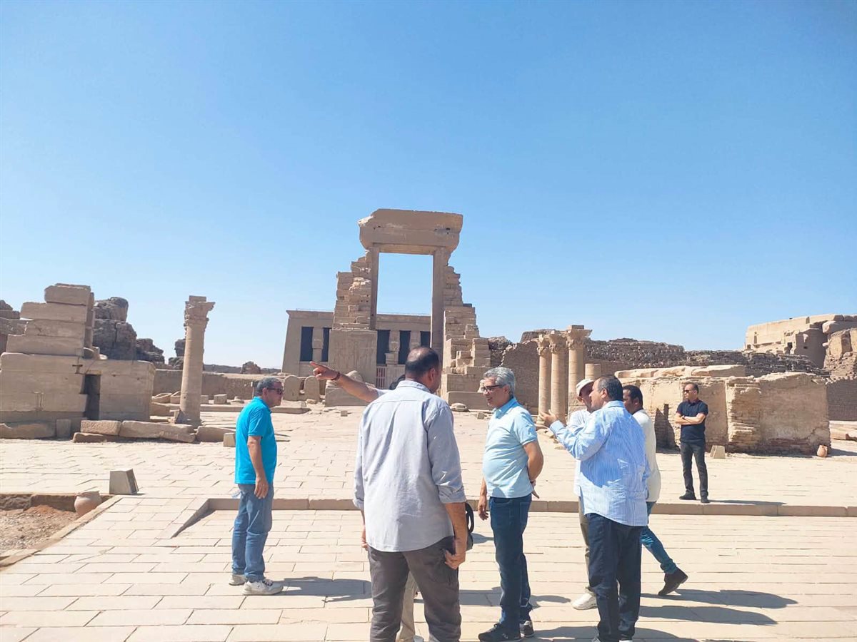 الزيارة&nbsp;