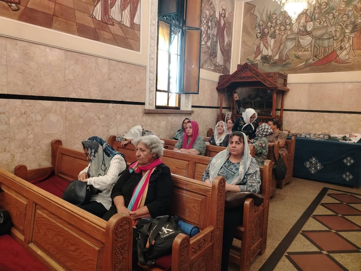 اجتماع ام النور في كنيسة الملاك ميخائيل