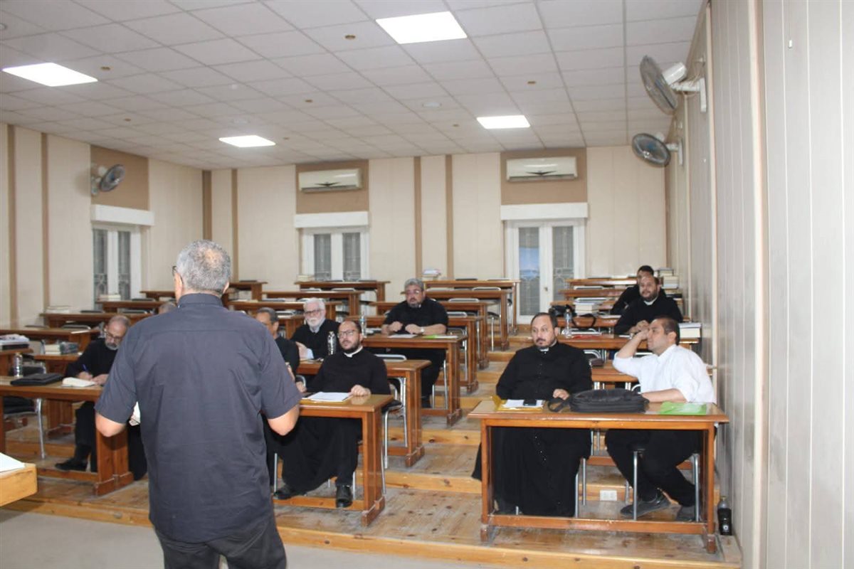 <strong> آباء كهنة إيبارشيتي القاهرة والجيزة</strong>