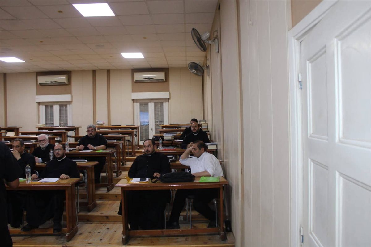 <strong> آباء كهنة إيبارشيتي القاهرة والجيزة</strong>