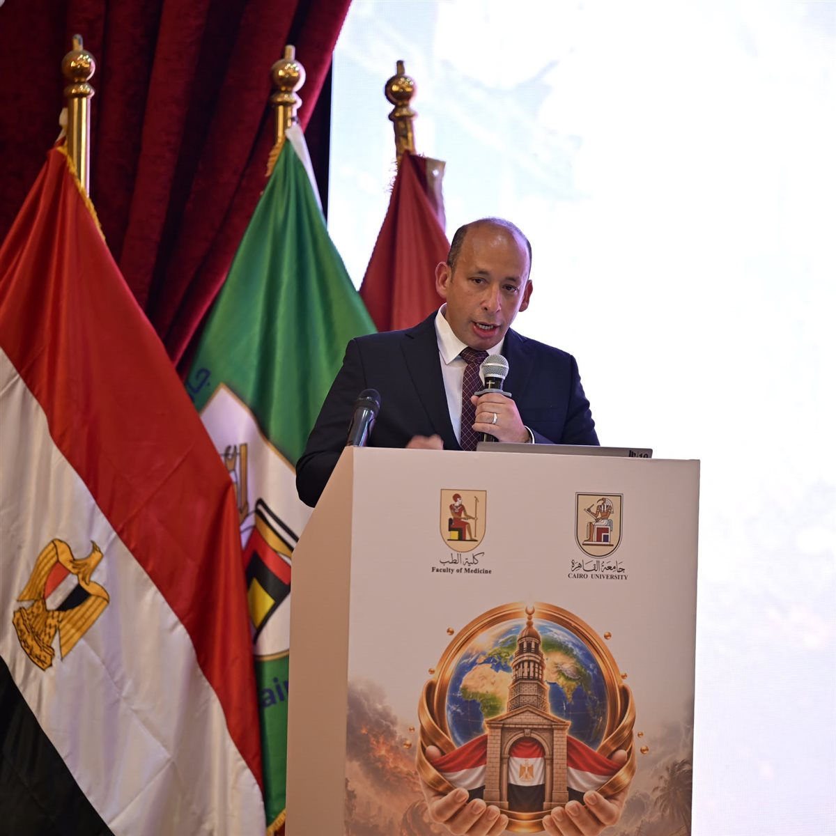 حسام صلاح عميد طب قصر العيني