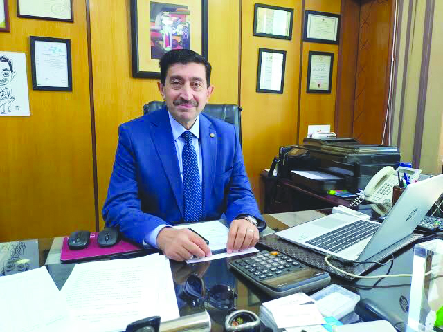 خالد البحيرى، المدير التنفيذى لغرفة الصناعات النسيجية