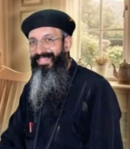 <strong>القس يوناثان لويز كاهن كنيسة القديس موسى والشهيد أبو للونيا والأنبا كاراس السائح </strong>