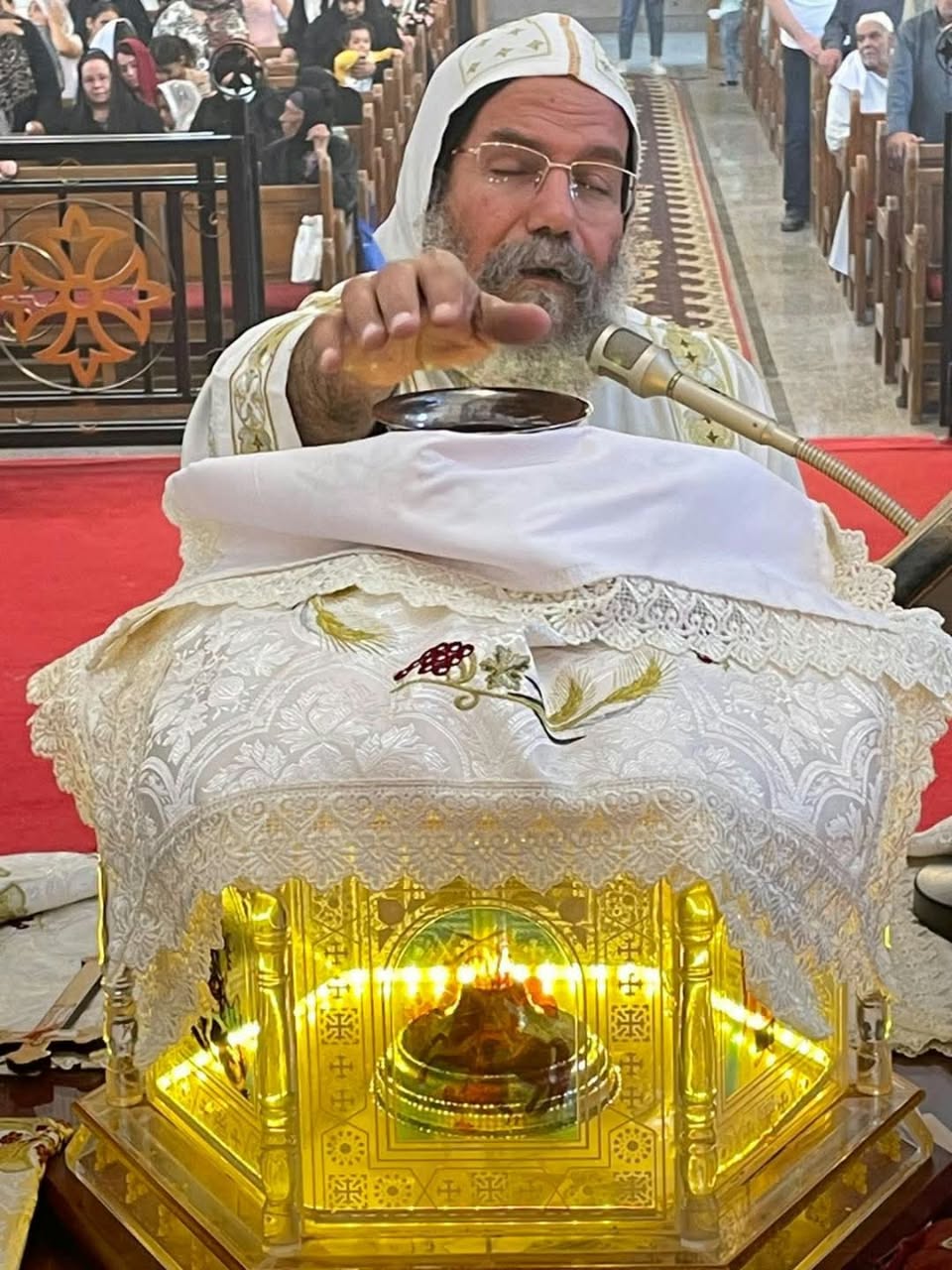 الأنبا صليب