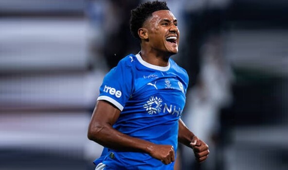 واتكينز - الهلال