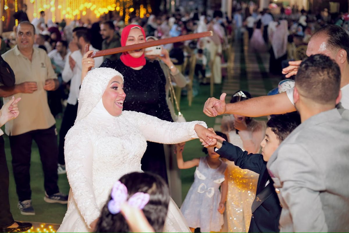 العروسة أثناء حفل الزفاف