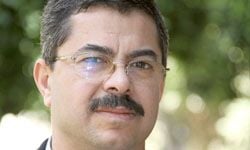 أنقذوا طفل العباسية من الضياع