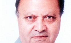 
د. عادل أبوطالب 